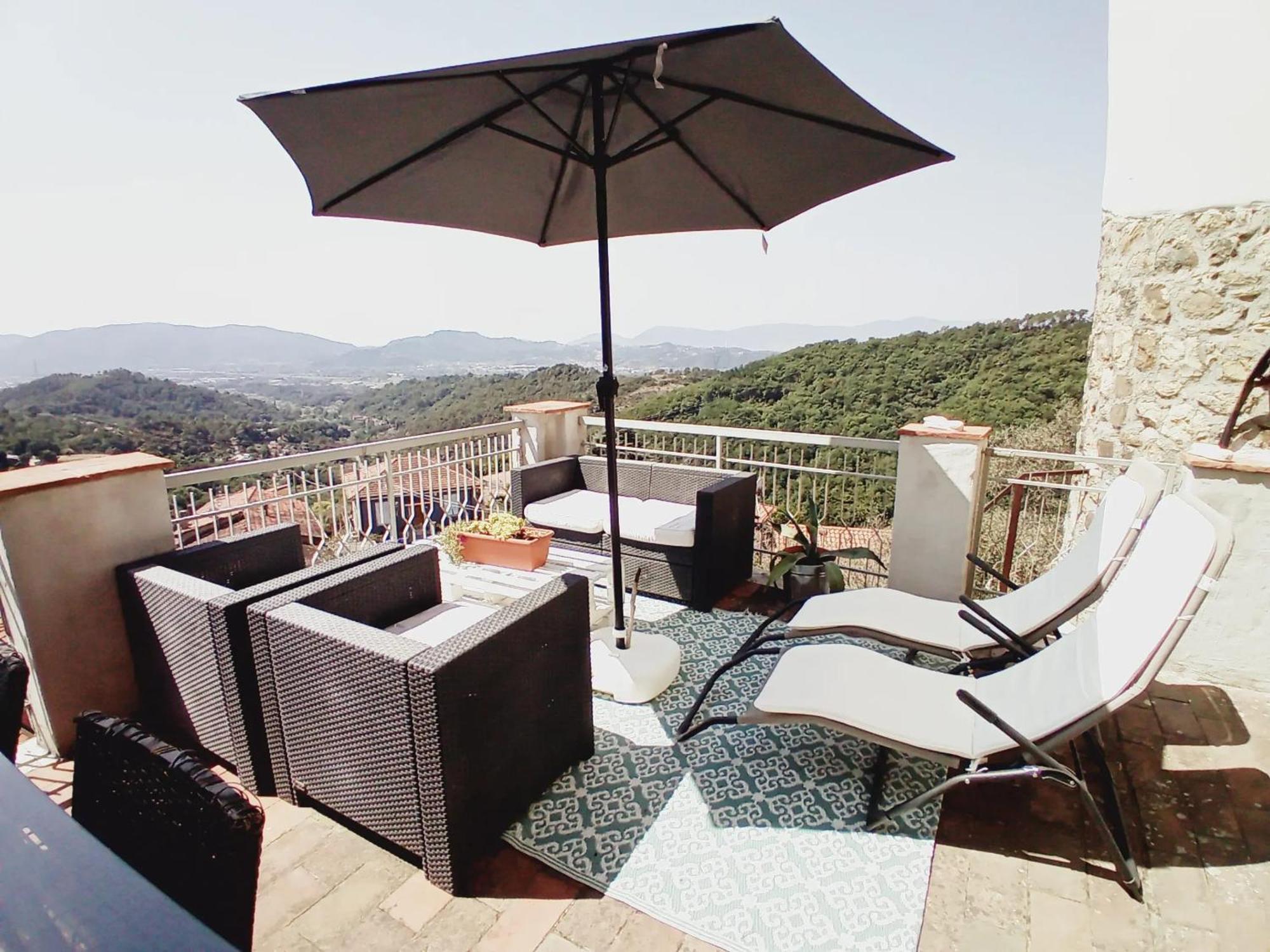 Comfortable Apartment With Sea View In Falcinello Экстерьер фото